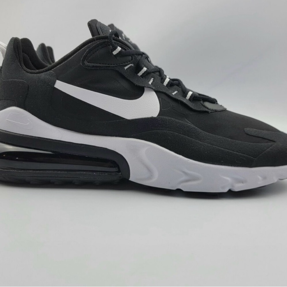 Nike Air Max 270 React Mens Size 10 1/2 Running Training Shoes Black White - Picture 3 of 5